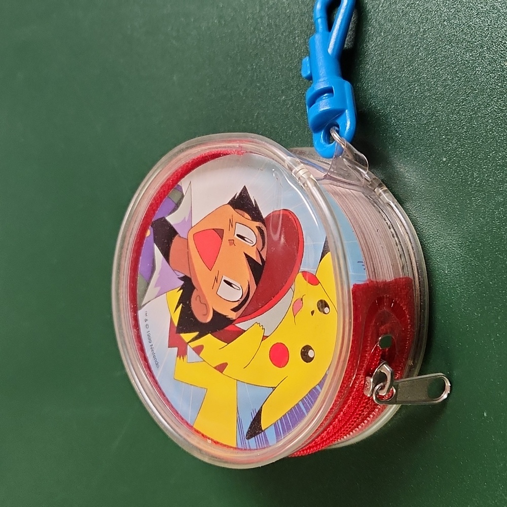 POKEMON Rummy Card Game Nintendo 1999 With Clip On Case COMPLETE (Vintage) - Picture 4 of 12